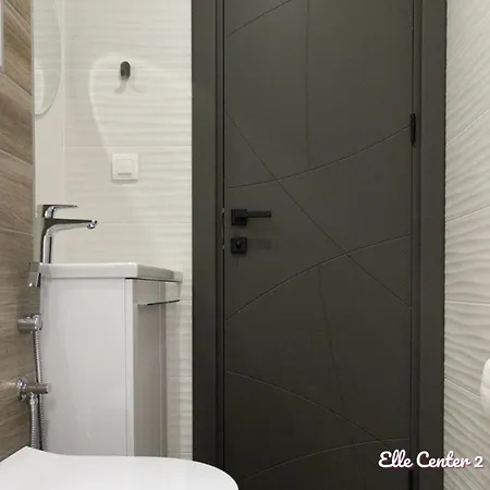 Elle Center By Rv - Center Varna