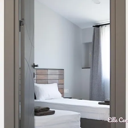 Elle Center By Rv - Center Varna
